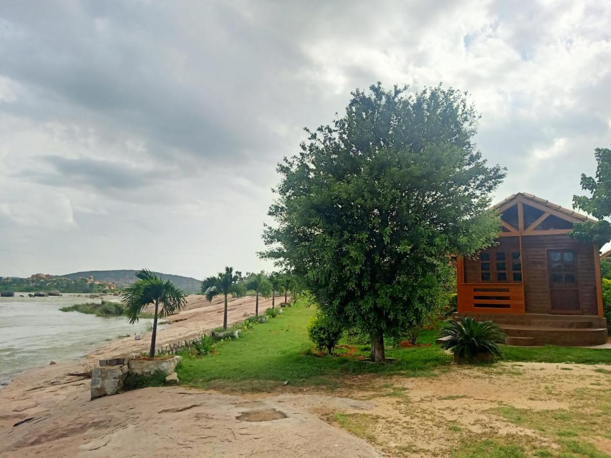 Leo Wodden Resort Hampi Exterior photo